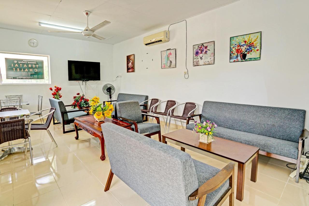 Capital O 90423 Teratai Chalet Hotell Kampong Raja Eksteriør bilde