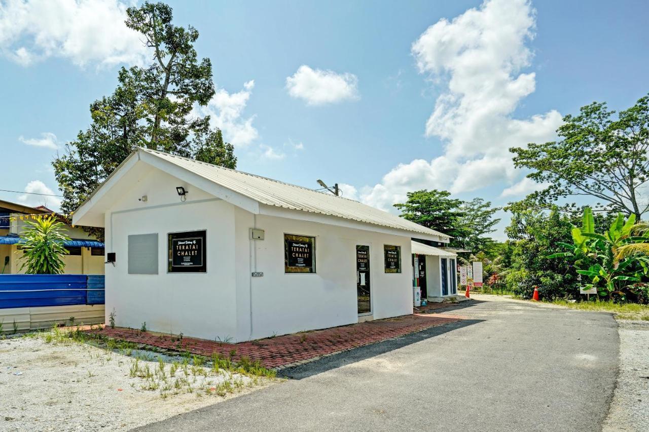 Capital O 90423 Teratai Chalet Hotell Kampong Raja Eksteriør bilde